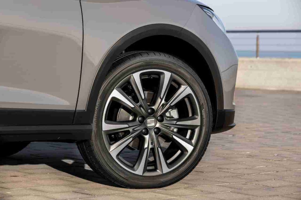 SEAT rozširuje ponuku radu Arona verziou FR Limited Edition