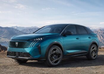 Peugeot E-3008 získal ocenenie Red Dot Award 2024