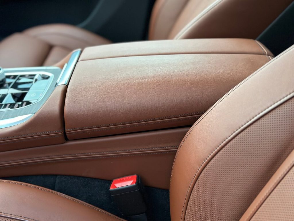 BMW X5 - neodolateľná elegancia pre náročných