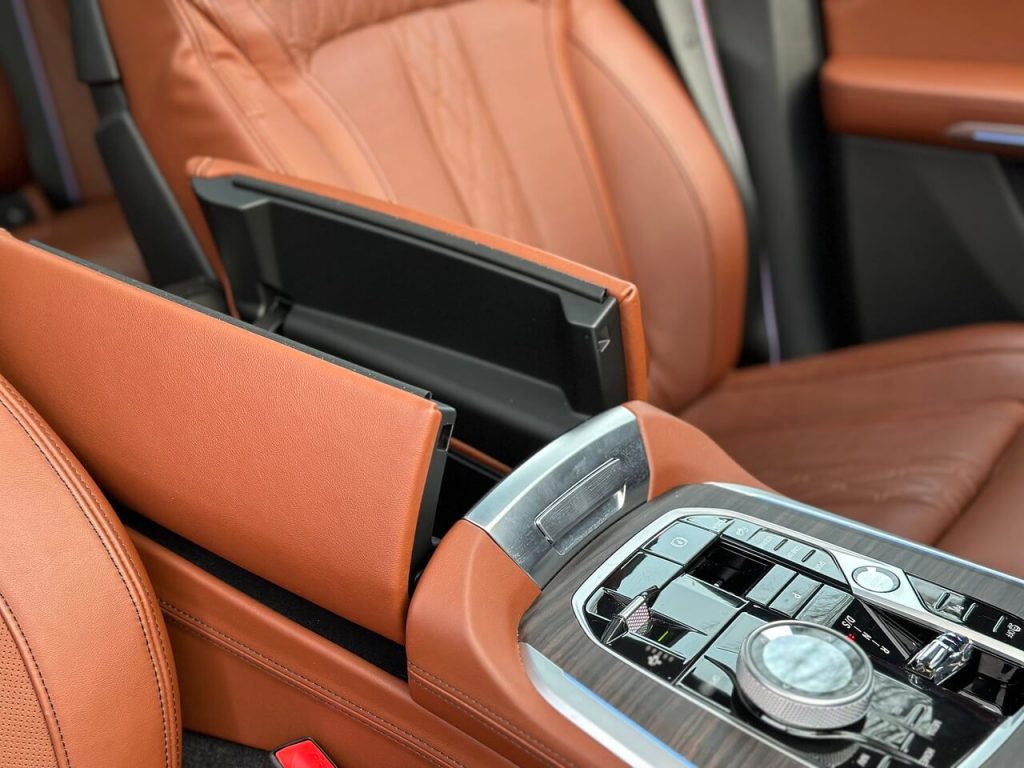BMW X5 - neodolateľná elegancia pre náročných