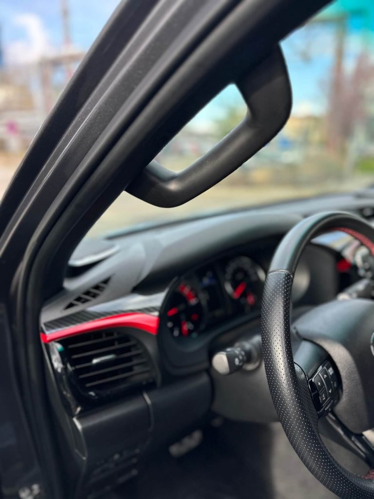 Toyota Hilux - inšpirovaná Dakarom, stvorená pre dobrodružstvo