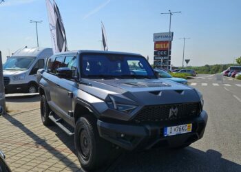 Košický Salón Elektromobilov predstavil desiatky elektromobilov