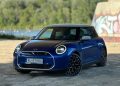 Mini Cooper SE – elektrický mestský módny doplnok