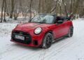 MINI Cooper Cabrio – slnko v cene, adrenalín v základe