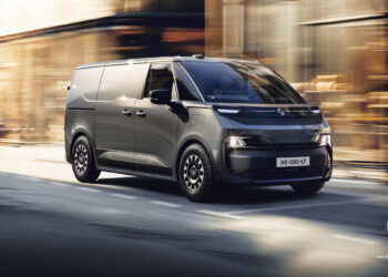 Renault Trafic Van E-Tech electric je Dodávkou roka 2027
